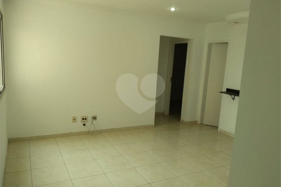 Apartamento à venda com 2 quartos em Parque Edu Chaves, São Paulo, SP