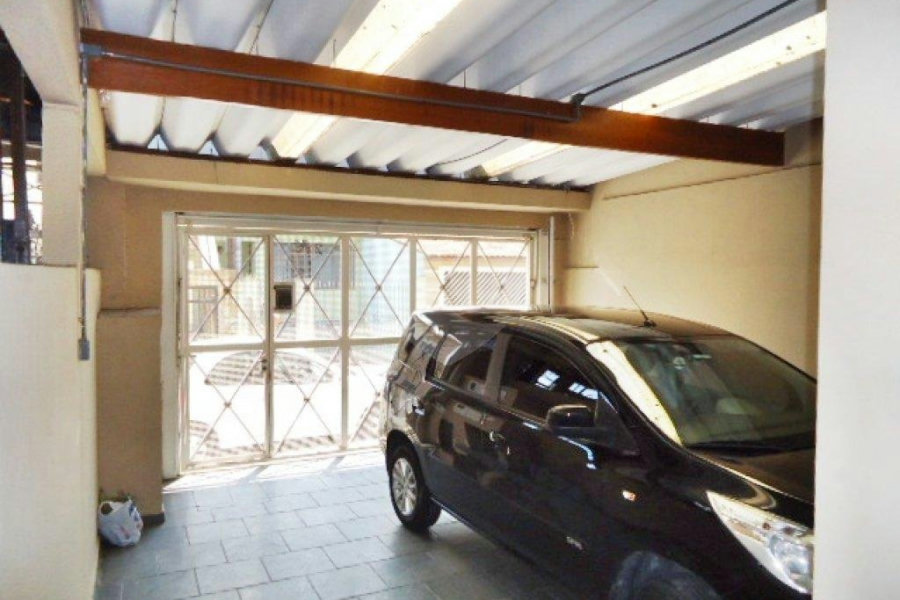 Casa à venda com 3 quartos, sendo 1 suíte, em Jardim Peri, São Paulo, SP