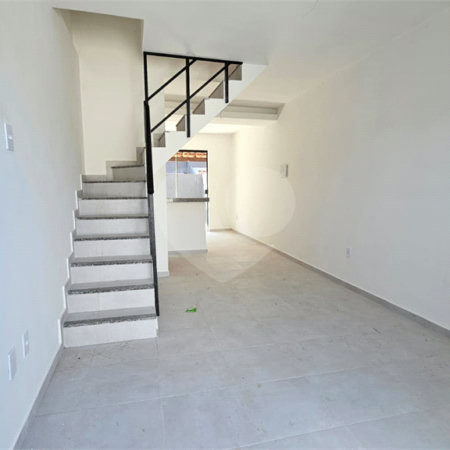 Casa à venda com 2 quartos no condomínio Residencial Mirella, Rio de Janeiro - RJ