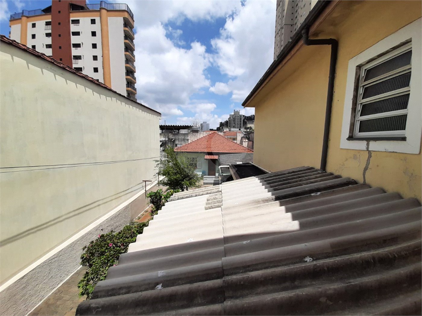Sobrado à venda com 5 quartos, sendo 1 suíte, em Santana, São Paulo, SP