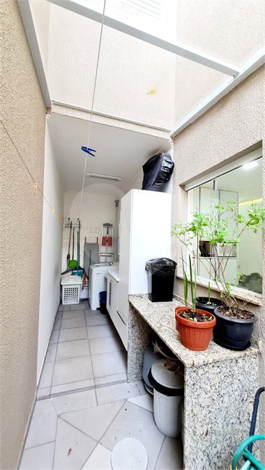 Sobrado à venda com 3 quartos, sendo 1 suíte,  em Jardim Leocádia, Sorocaba, SP