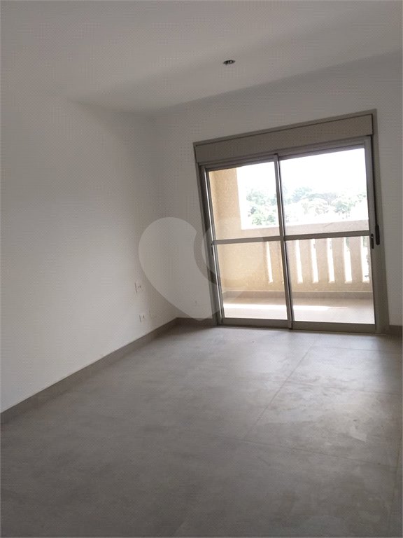 Apartamento à venda com 2 suítes em Lapa, São Paulo, SP