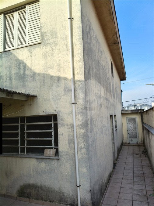 Sobrado à venda com 3 quartos em Vila Paulo Silas, São Paulo, SP