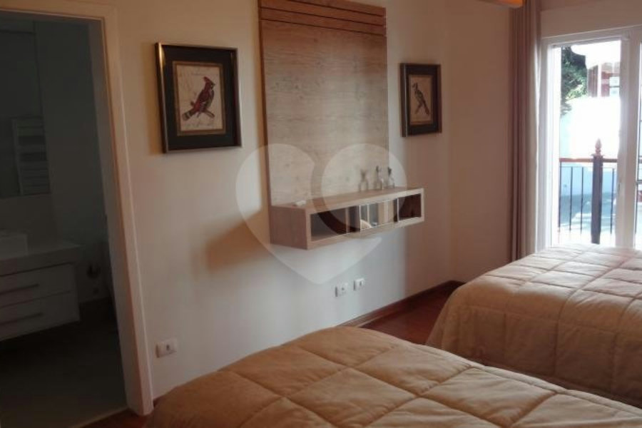 Duplex à venda com 6 suítes no Centro, Campos do Jordão, SP
