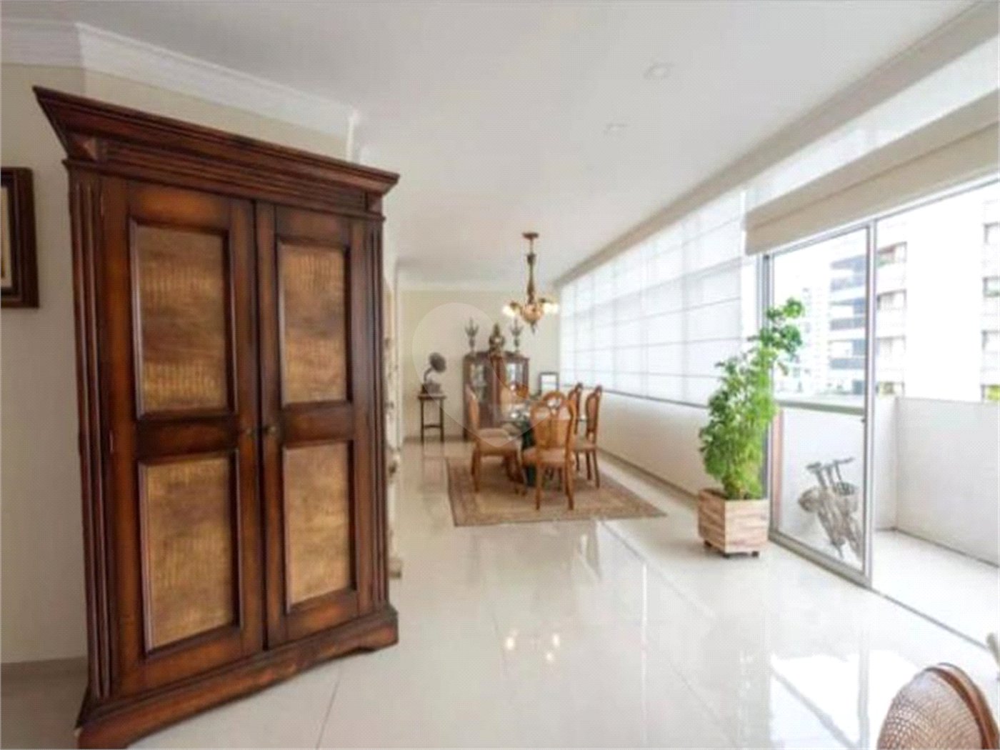 Apartamento à venda com 3 quartos, sendo 2 suítes, em Campo Belo, São Paulo, SP