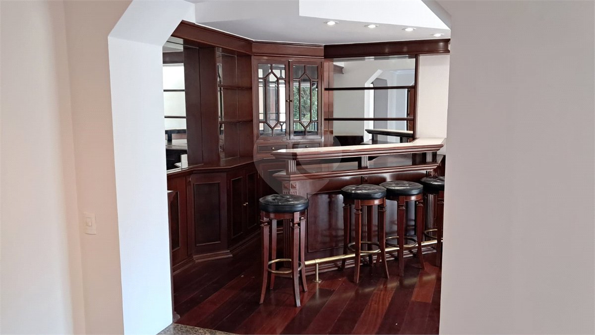 Apartamento para alugar com 4 suítes em Alto da Boa Vista, São Paulo, SP
