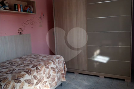 Sobrado à venda com 5 quartos em Jardim Itapuã, Sorocaba, SP