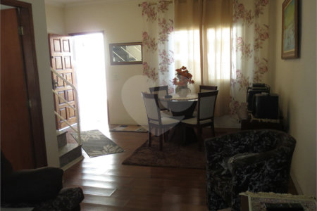 Sobrado à venda com 3 quartos, sendo 1 suíte, em Vila da Saúde, São Paulo, SP