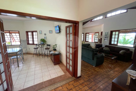 Chácara à venda com 3 suítes no Centro, Araçoiaba da Serra, SP