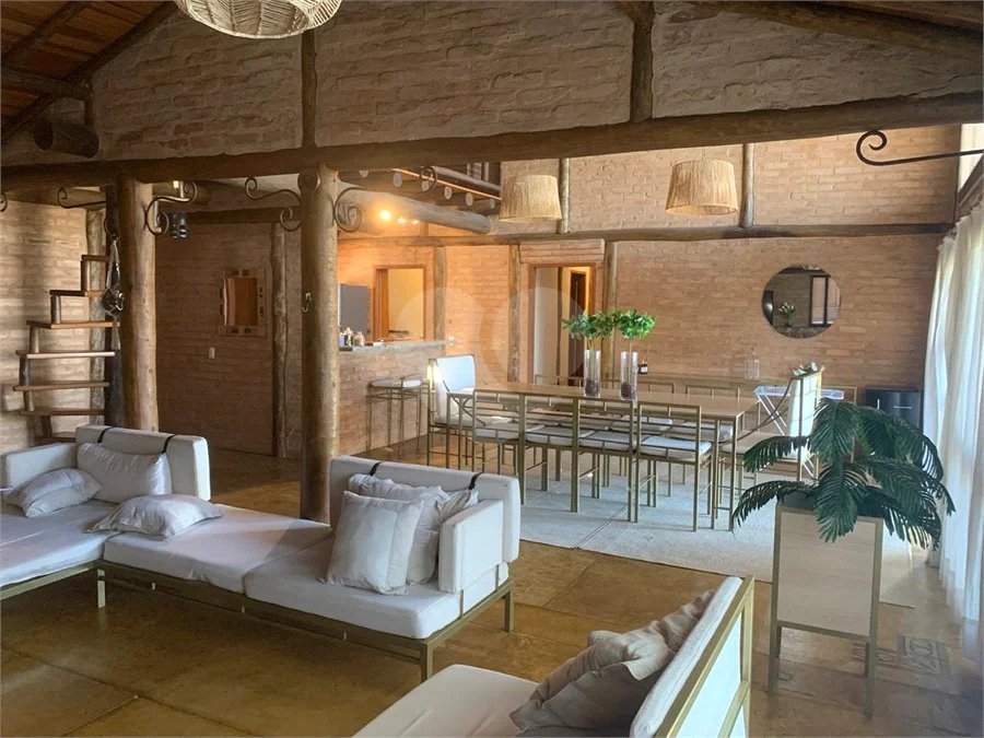 Casa para alugar com 3 quartos, sendo 2 suítes, no condomínio Alpes de Vinhedo, Vinhedo - SP