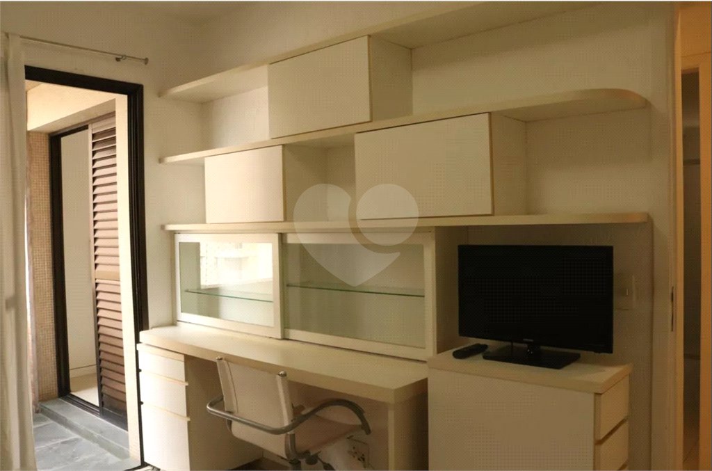 Apartamento à venda com 3 quartos, sendo 1 suíte, em Perdizes, São Paulo, SP