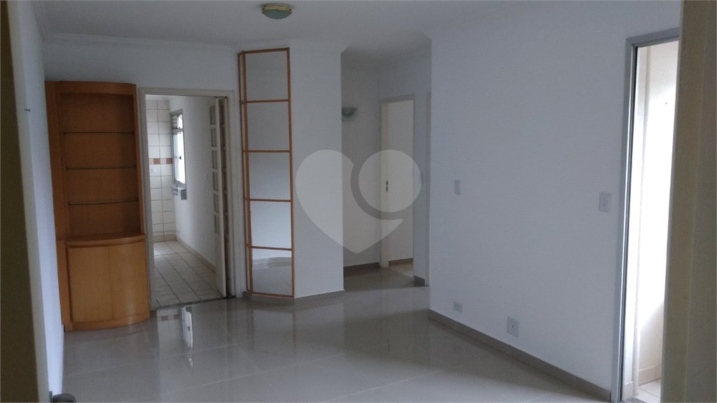 Apartamento à venda com 2 quartos em Jardim Ismênia, São José dos Campos, SP