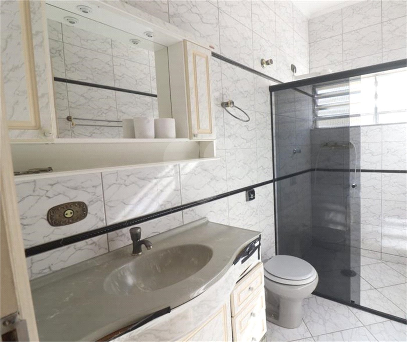 Casa à venda com 3 quartos em Água Fria, São Paulo, SP