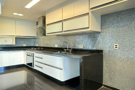 Apartamento à venda com 2 quartos, sendo 1 suíte, em Parque do Morumbi, São Paulo, SP