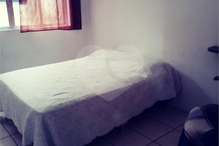 Casa à venda com 2 quartos, sendo 1 suíte, no Centro, Mangaratiba, RJ