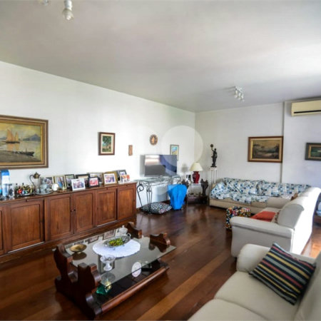 Apartamento à venda com 4 quartos, sendo 1 suíte, em Tijuca, Rio de Janeiro, RJ