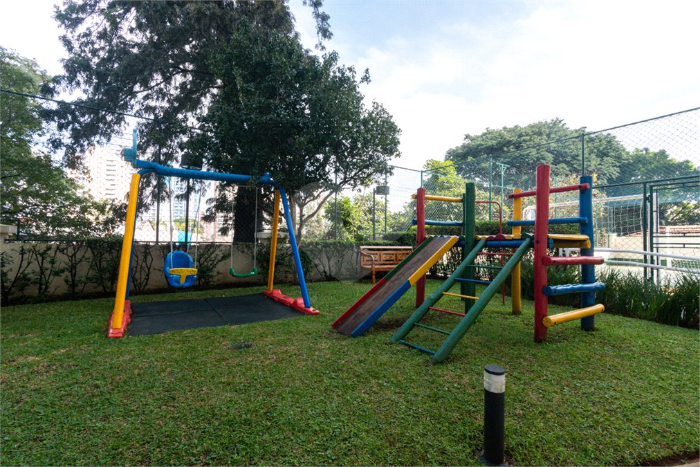 Apartamento à venda com 2 suítes em Vila Clementino, São Paulo, SP