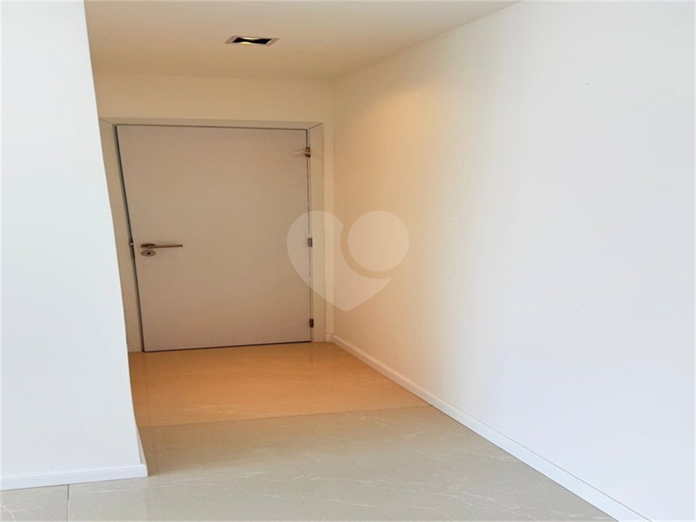 Apartamento à venda com 3 quartos, sendo 1 suíte,  em Recreio dos Bandeirantes, Rio de Janeiro, RJ