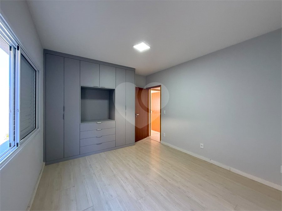 Casa à Venda com 5 Suítes na Vila Giglio em Atibaia/SP