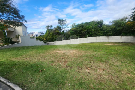 Terreno à venda no condomínio Alphaville Nova Esplanada 2, Votorantim - SP