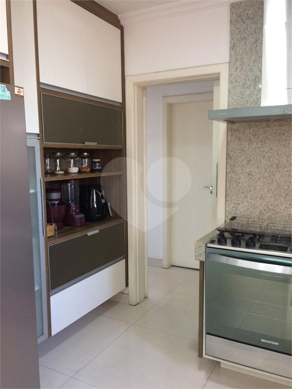 Apartamento à venda com 3 suítes em Vila Suzana, São Paulo, SP