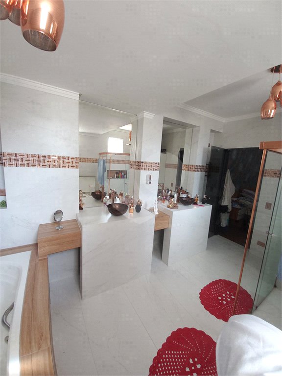 Sobrado à venda com 5 suítes em Conjunto Residencial Butantã, São Paulo, SP