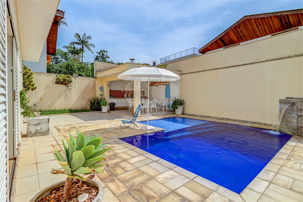 Casa de Vila à venda com 4 suítes em Granja Julieta, São Paulo, SP