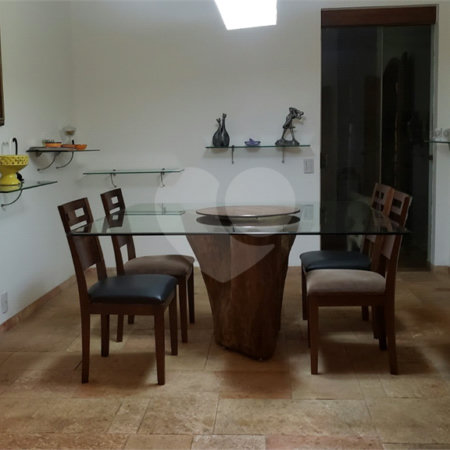 Casa de Vila à venda com 3 quartos, sendo 2 suítes, em Jardim Emília, Sorocaba, SP