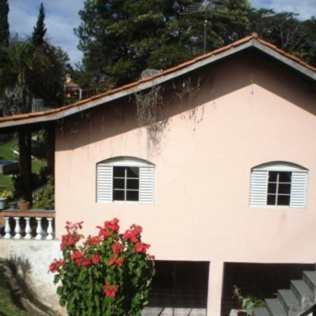 Chácara à venda com 7 quartos em Marambaia, Vinhedo, SP