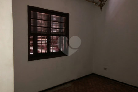 Casa Térrea à venda com 3 quartos em Vila Mazzei, São Paulo, SP