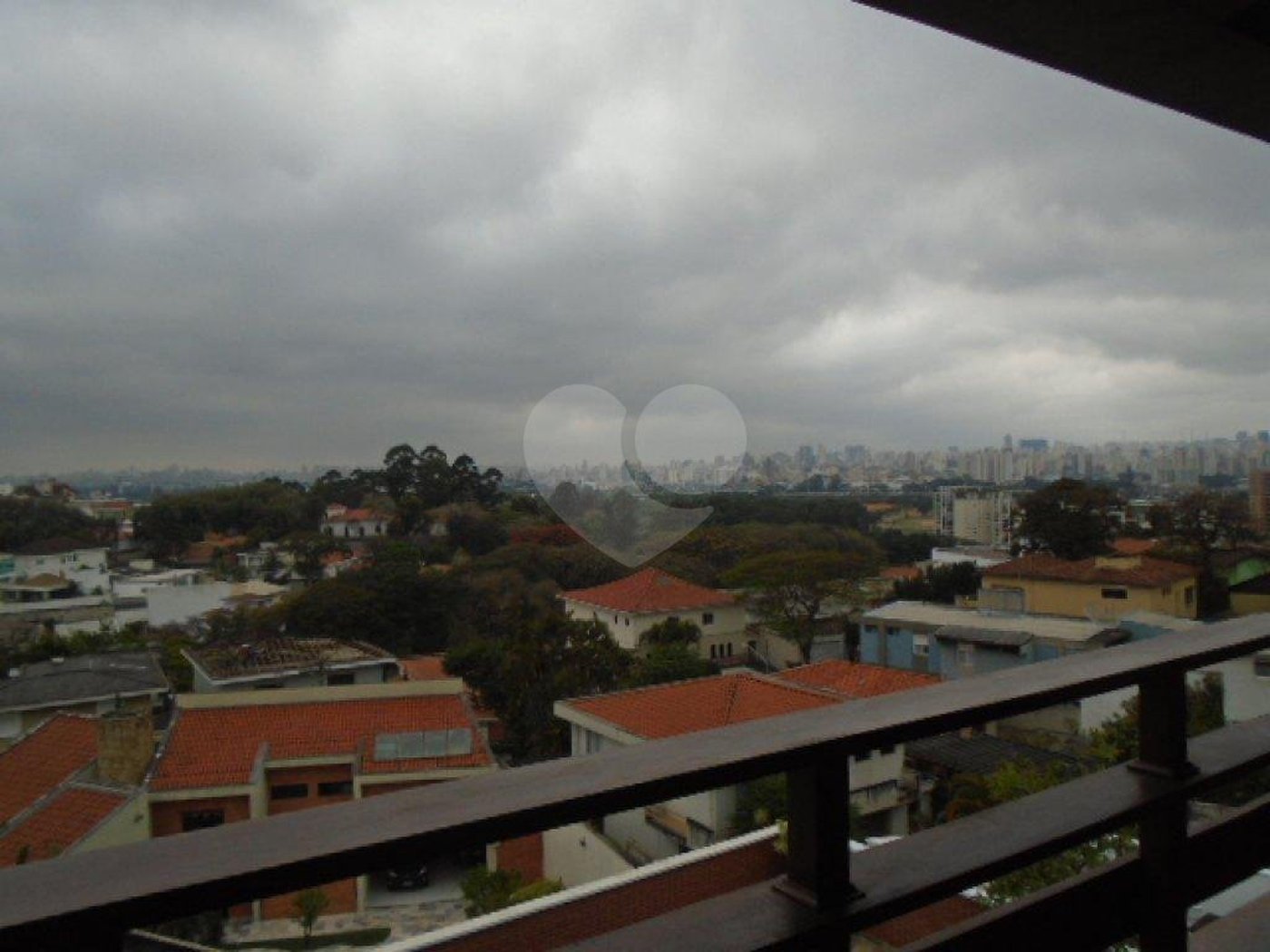 Sobrado à venda com 4 suítes em Jardim São Bento, São Paulo, SP