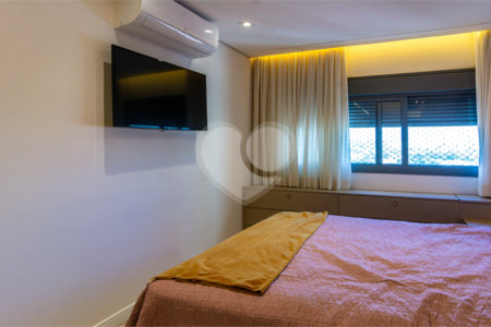 Apartamento à venda com 3 suítes em Butantã, São Paulo, SP