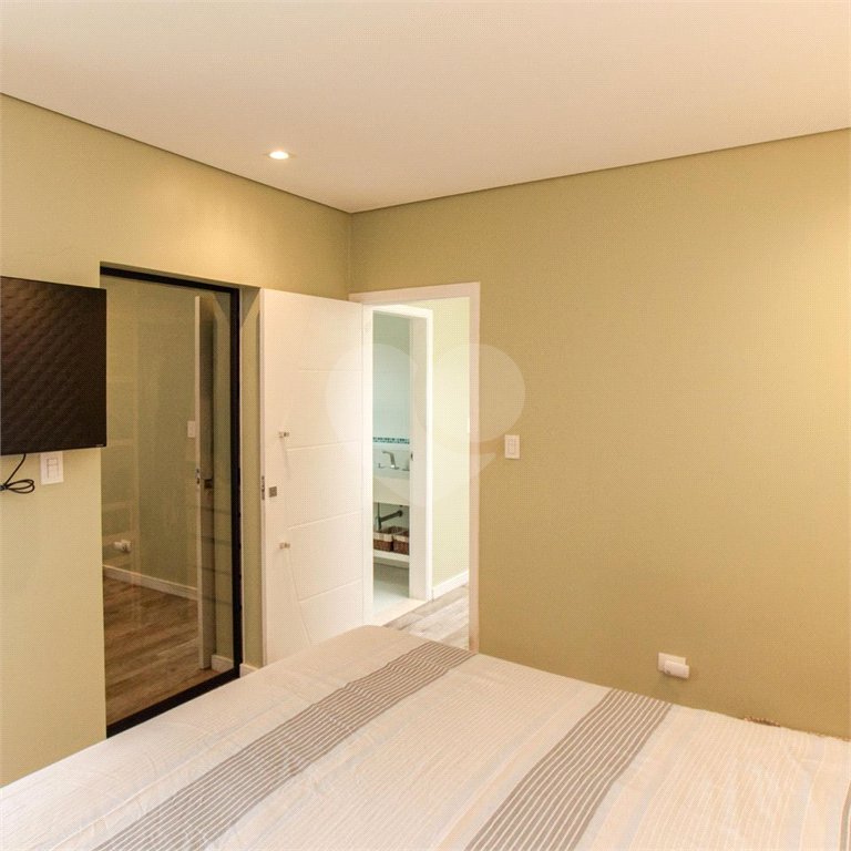 Sobrado à venda com 3 quartos, sendo 1 suíte, em Vila Gustavo, São Paulo, SP