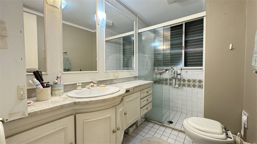 Apartamento à venda com 4 suítes em Vila Suzana, São Paulo, SP