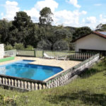 Chácara à venda com 8 quartos, sendo 3 suítes, no Centro, Toledo, MG