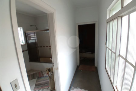 Casa à venda com 5 quartos, sendo 2 suítes, em Jabaquara, São Paulo, SP
