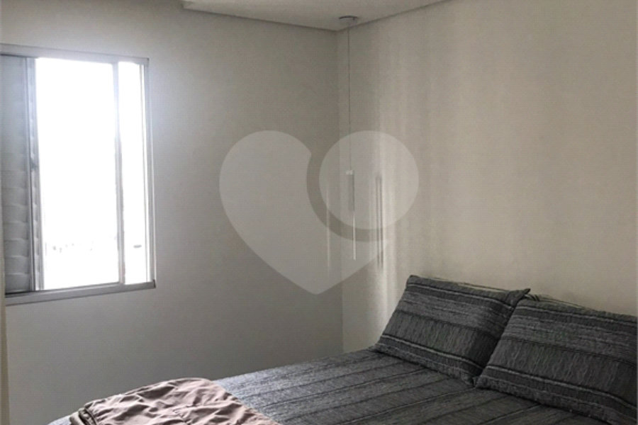 Apartamento à venda com 3 quartos, sendo 1 suíte, em São João Clímaco, São Paulo, SP