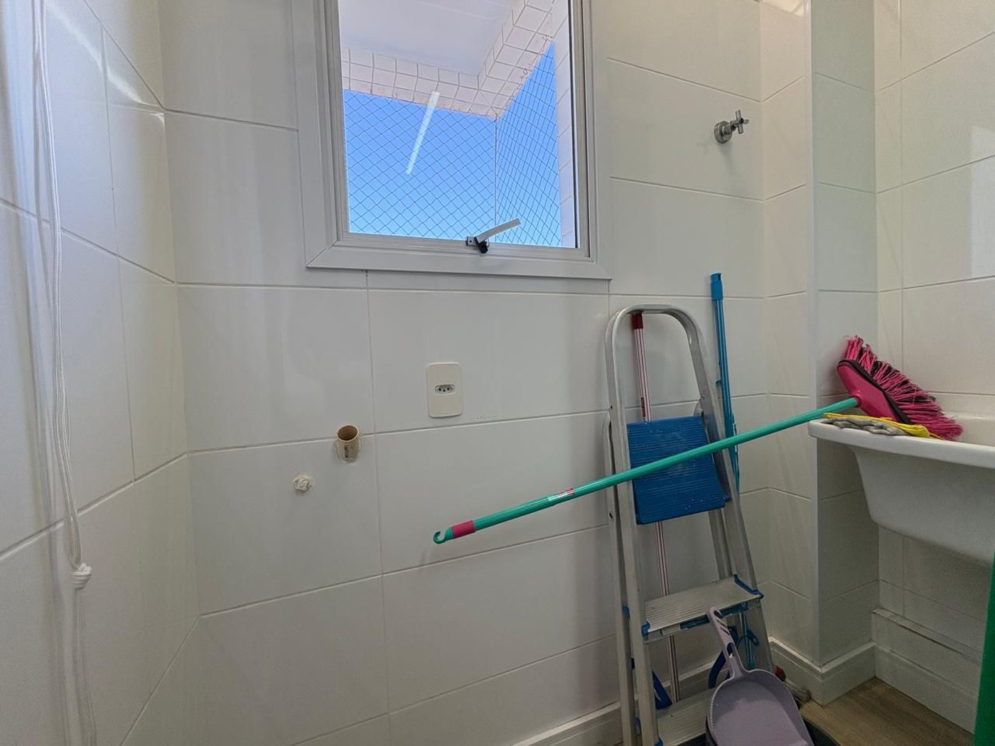 Apartamento com 2 dormitórios à venda, 65 m² por R$ 650.000,00 - Boqueirão - Santos/SP