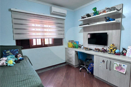 Casa à venda com 3 quartos, sendo 1 suíte, em Jardim do Lago, Jundiaí, SP