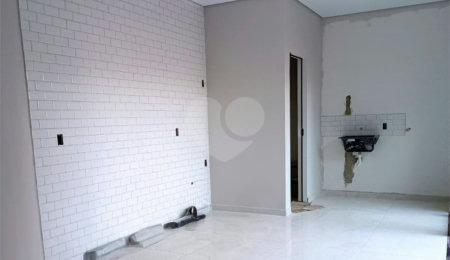 Casa à venda com 2 quartos em Parque Itapê, Itapetininga, SP