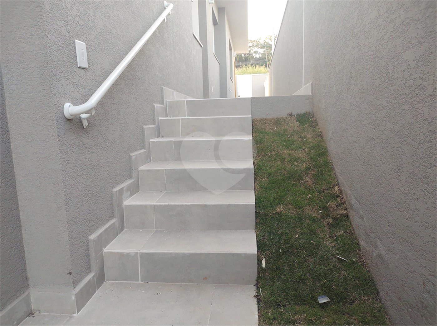 Casa Térrea à venda com 3 suítes em Jardim do Lago, Atibaia, SP