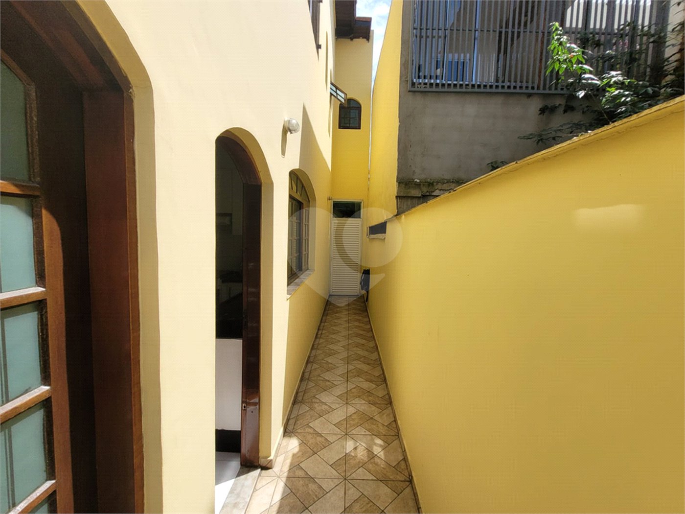Sobrado à venda com 3 quartos, sendo 1 suíte, em Vila dos Remédios, São Paulo, SP