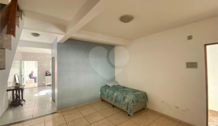 Casa à venda com 3 quartos em Vila Rosália, Guarulhos, SP