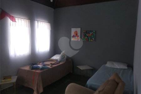 Chácara à venda com 3 quartos em Chácara Alvorada, Indaiatuba, SP