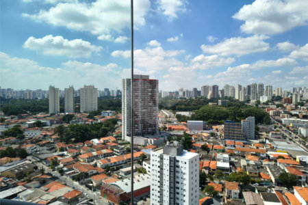 Apartamento à venda com 2 quartos, sendo 1 suíte,  em Jardim Caravelas, São Paulo, SP