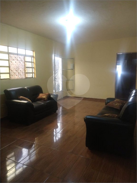 Casa à venda com 2 quartos em Jardim Imperial, São Paulo, SP