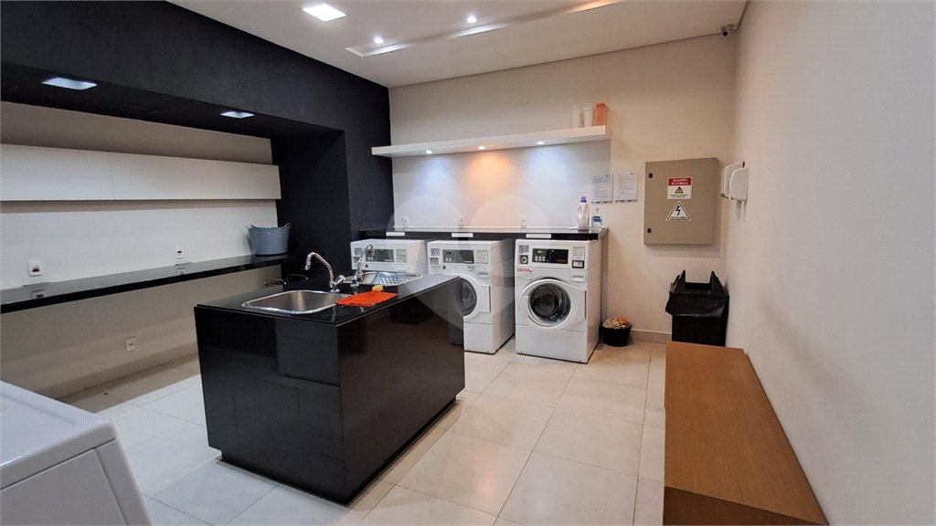 Apartamento à venda ou para alugar com 1 suíte em Vila Cordeiro, São Paulo, SP