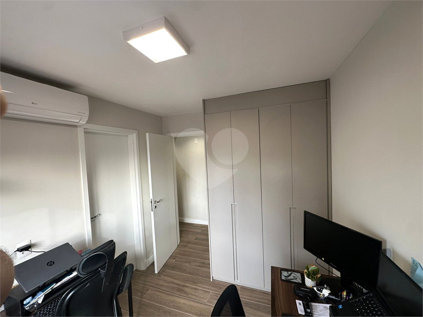 Apartamento à venda com 3 suítes em Vila Romana, São Paulo, SP