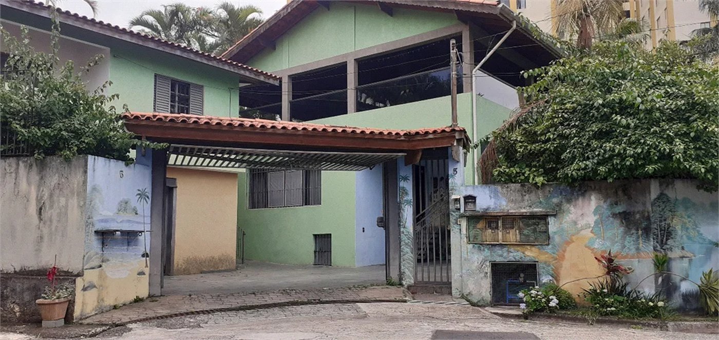 Casa à venda com 4 quartos, sendo 2 suítes, em Parque Esmeralda, São Paulo, SP
