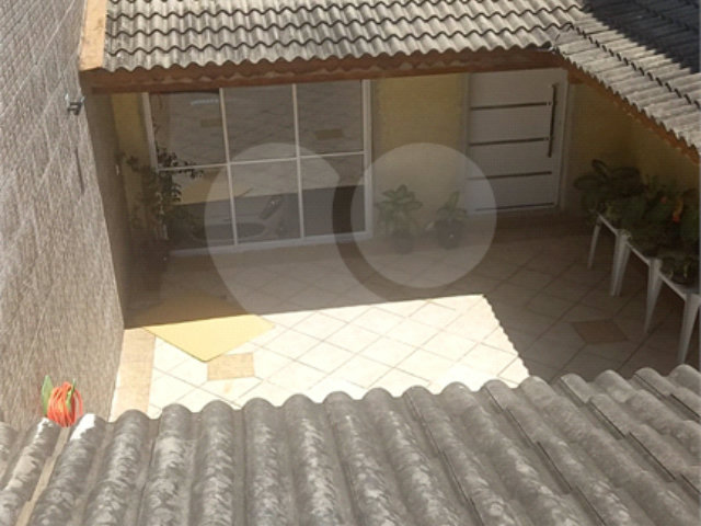 Casa à venda com 5 quartos, sendo 2 suítes,  em Jardim Santa Clara, Guarulhos, SP